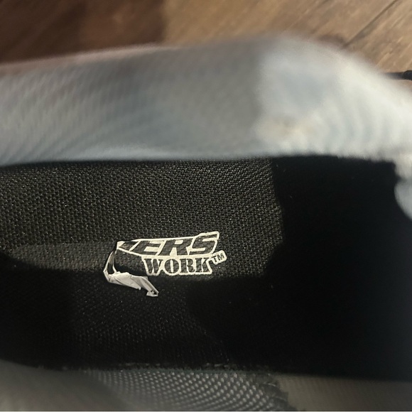 Skechers Blue and White Steel Toe Sneakers with Athletic Design - Picture 3 of 4